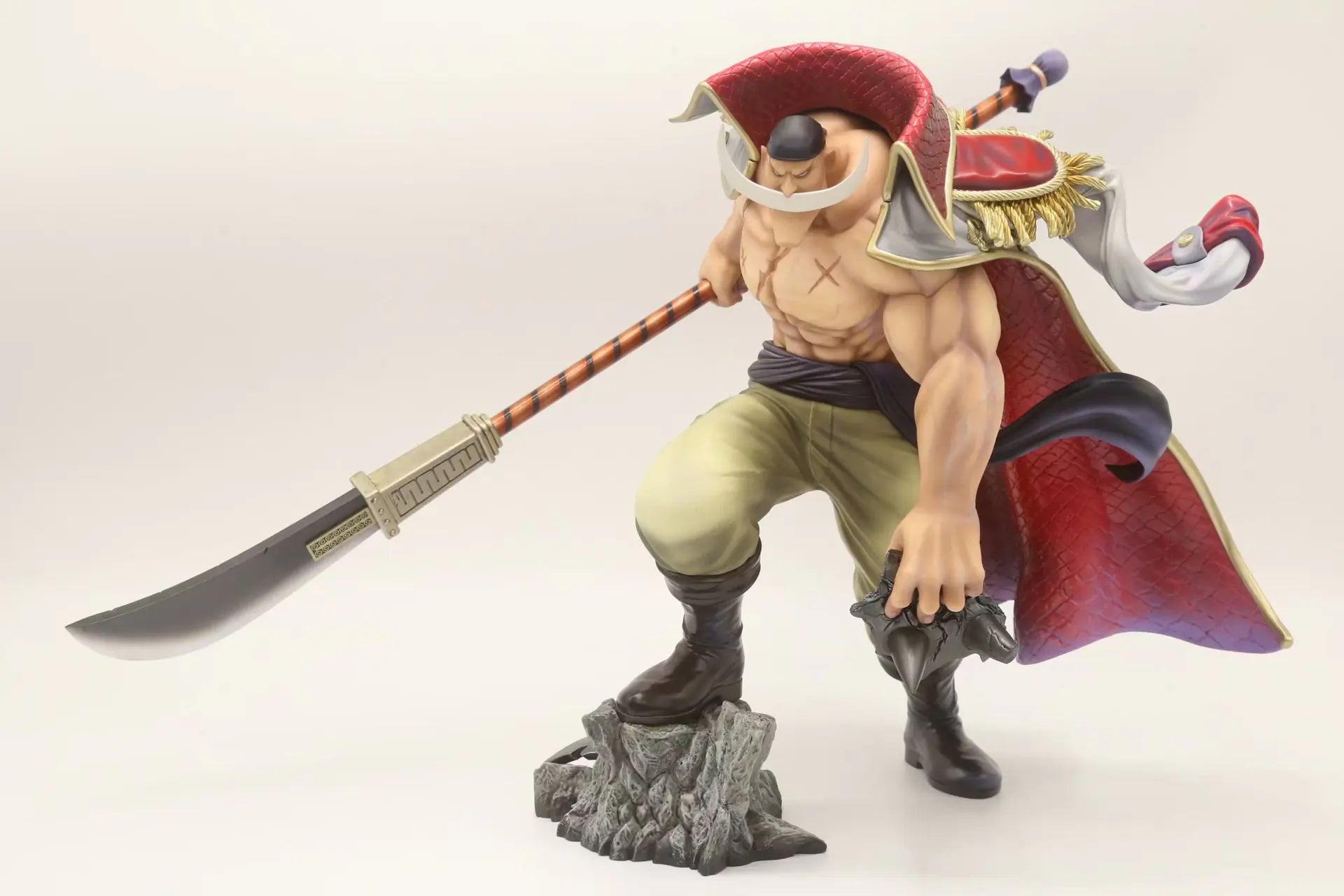 One Piece Whitebeard Anime Figure – Collectible Statue Model