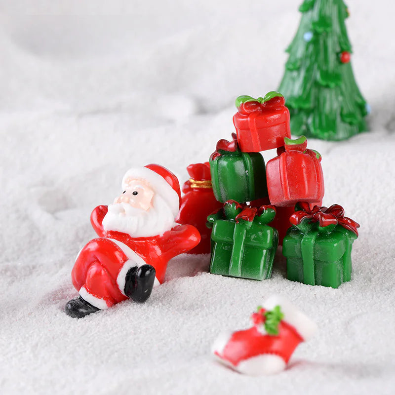 🎄 New Christmas Santa Snowman Train Box – Holiday Decor with Gifts